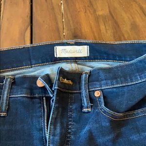 Madewell 9” rose dark wash jeans